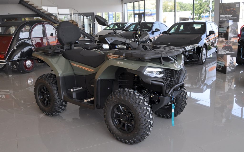 CFMOTO Cforce 520 L EPS Verde