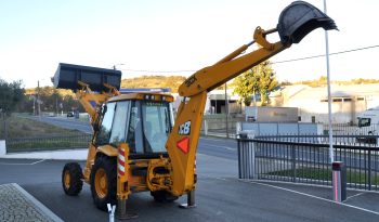 JCB 3CX cheio