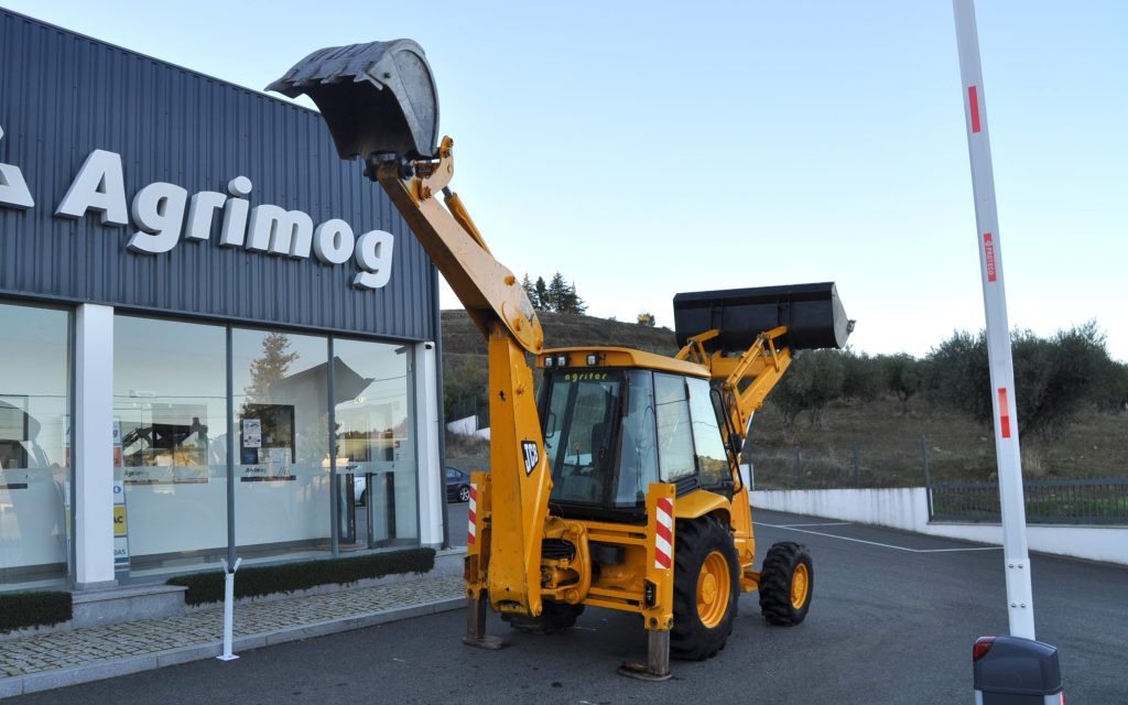 JCB 3CX