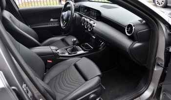 Mercedes-Benz A180d Style Plus cheio