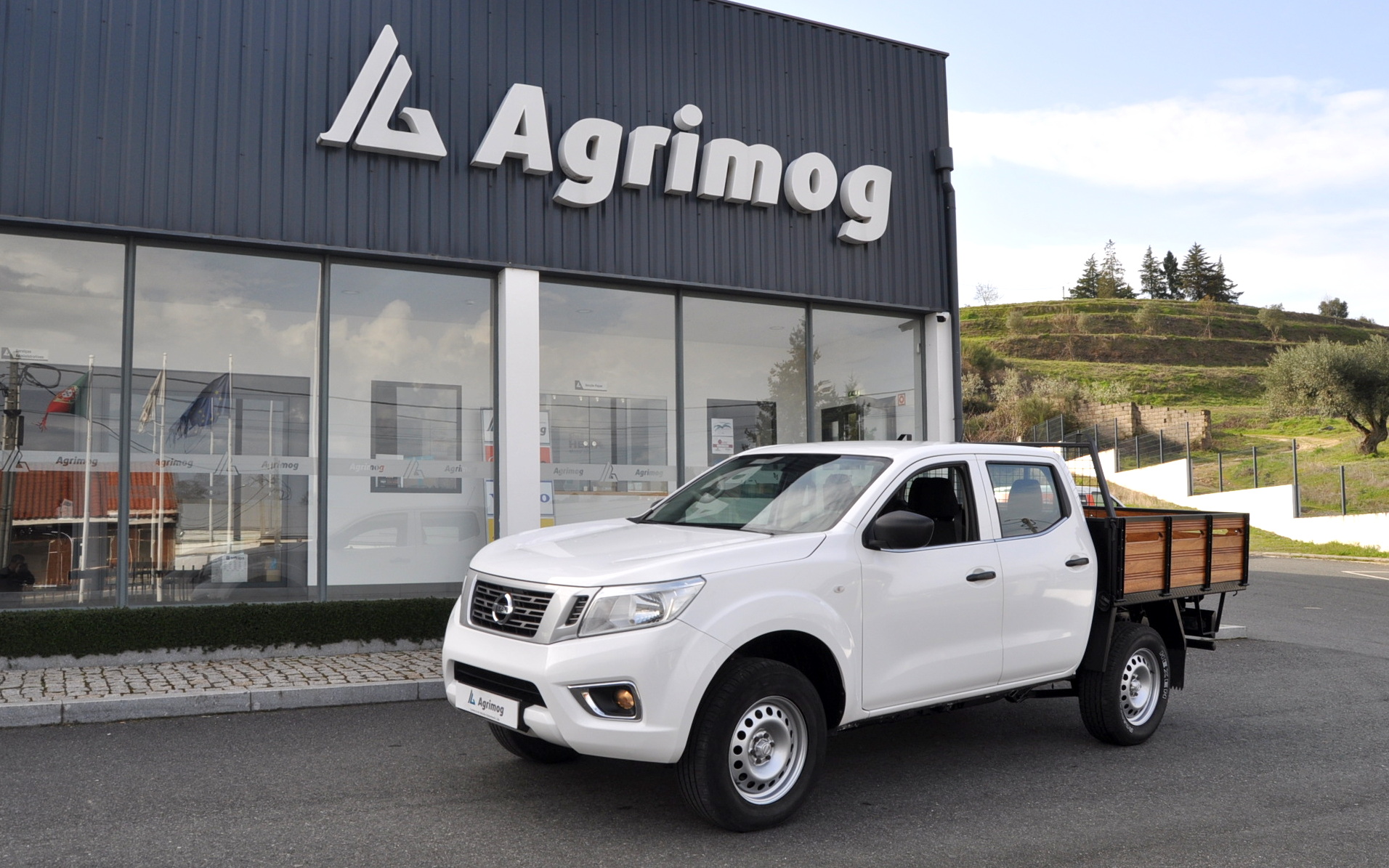 NISSAN NAVARA 2.3 dCi CD 4WD Visia