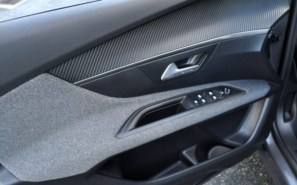 Peugeot 3008 1.5 BlueHdi Active Pack