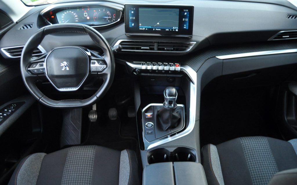 Peugeot 3008 1.5 BlueHdi Active Pack