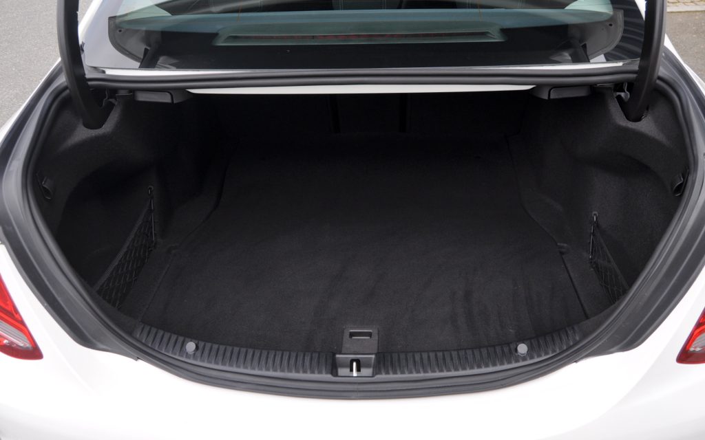 Mercedes-Benz C200d Business Solutions 160 cv