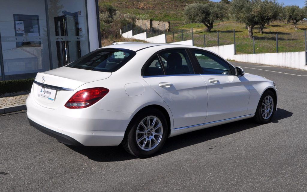 Mercedes-Benz C200d Business Solutions 160 cv