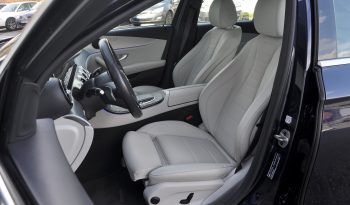 Mercedes-Benz E300 de Avantgarde cheio