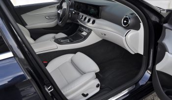 Mercedes-Benz E300 de Avantgarde cheio