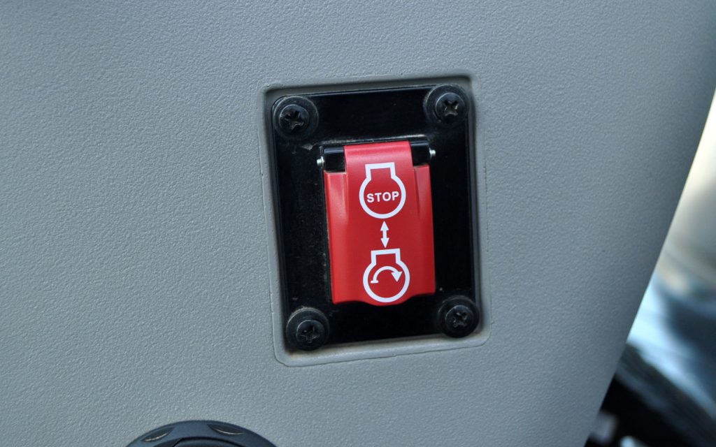 Retroescavadora Komatsu WB93R-8