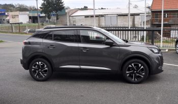 Peugeot 2008 1.2 PureTech Allure cheio