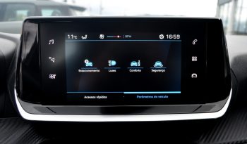 Peugeot 208 1.2 PureTech Active cheio