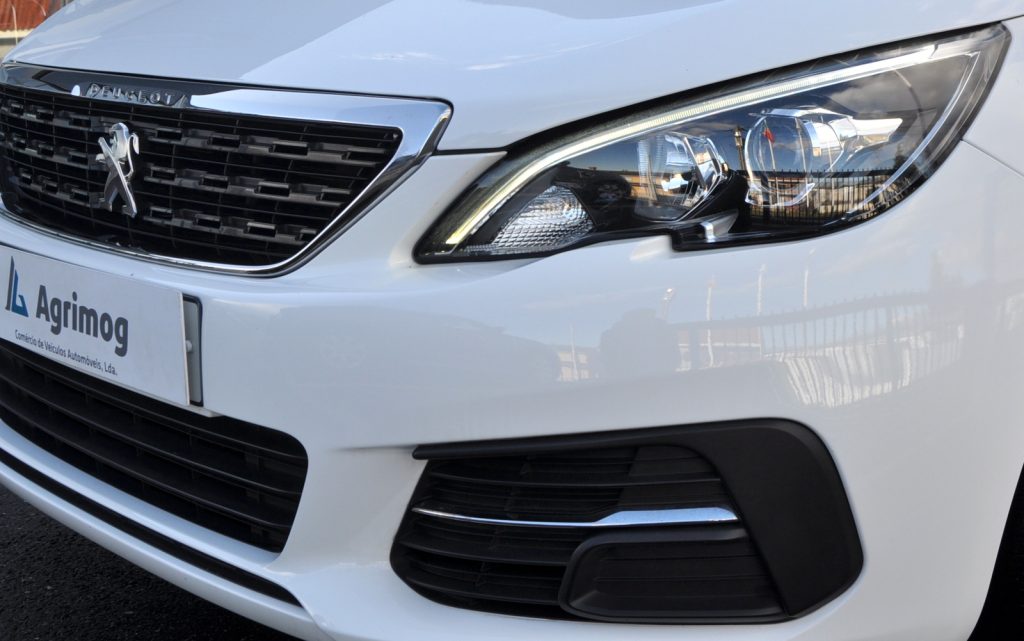 Peugeot 308 1.5 BlueHdi Business Line