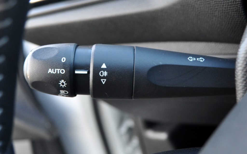 Peugeot 308 1.5 BlueHdi Business Line