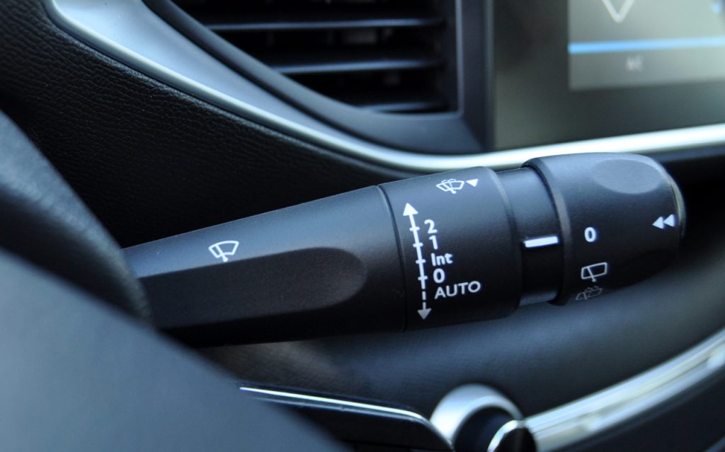 Peugeot 308 1.5 BlueHdi Business Line