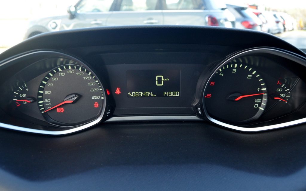 Peugeot 308 1.5 BlueHdi Business Line