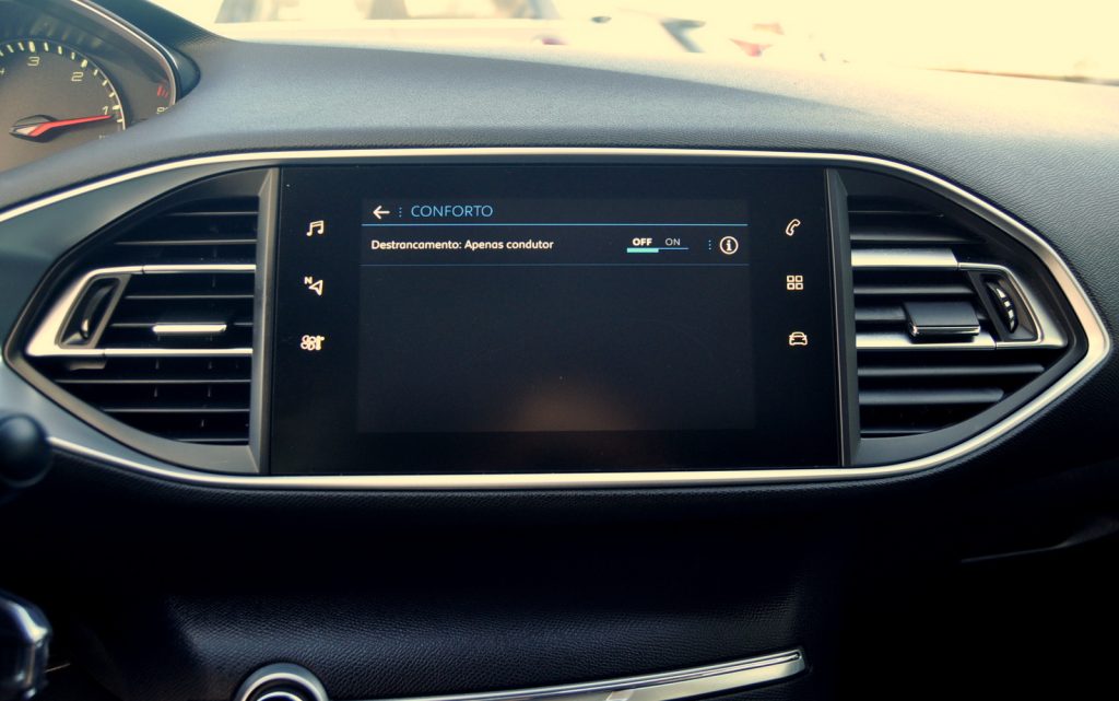 Peugeot 308 1.5 BlueHdi Business Line