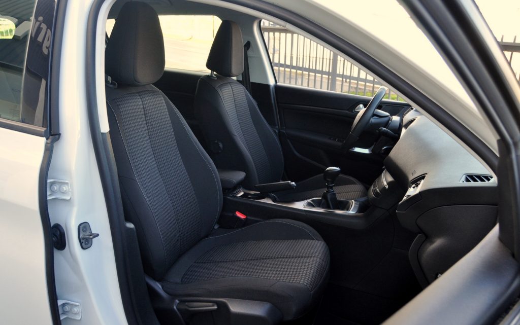 Peugeot 308 1.5 BlueHdi Business Line