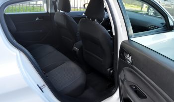 Peugeot 308 1.5 BlueHdi Business Line cheio