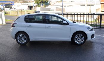 Peugeot 308 1.5 BlueHdi Business Line cheio