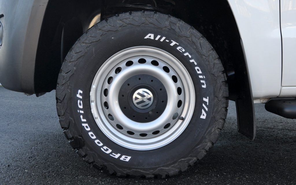 Volkswagen Amarok 2.0 TDI CD Extra AC CM 4Motion 3 lug