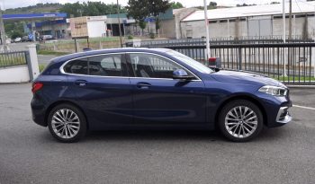 BMW 116d Advantage Auto cheio