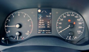Toyota Yaris 1.0 VVT-i Confort cheio