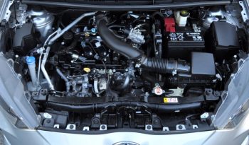 Toyota Yaris 1.0 VVT-i Confort cheio