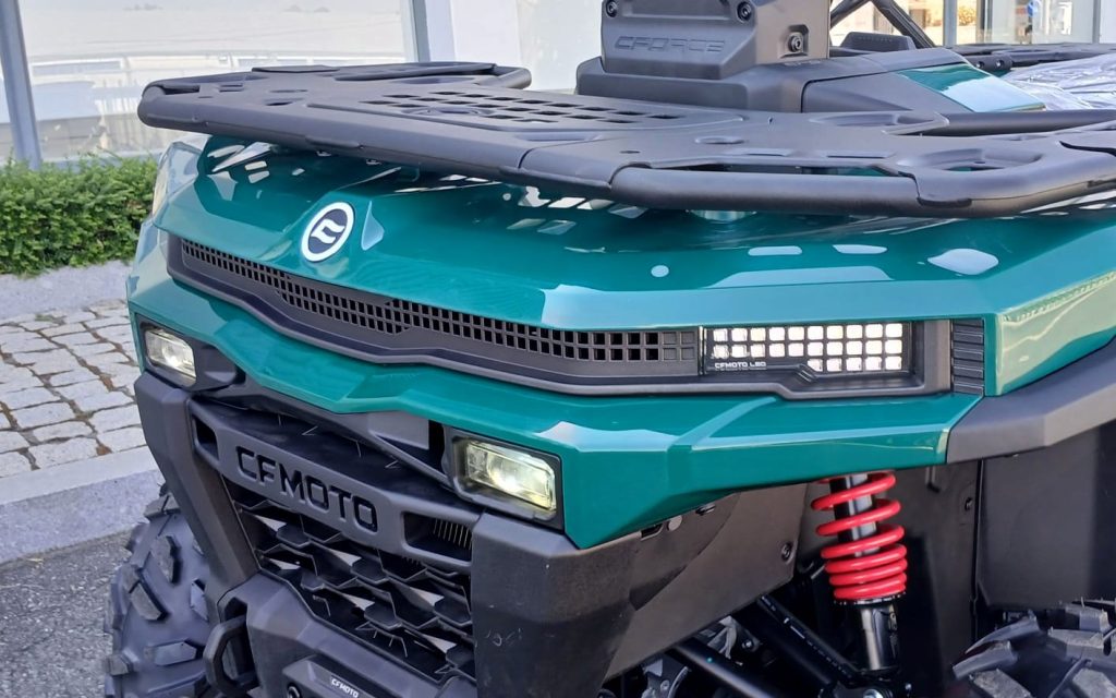 CFMOTO CFORCE C4
