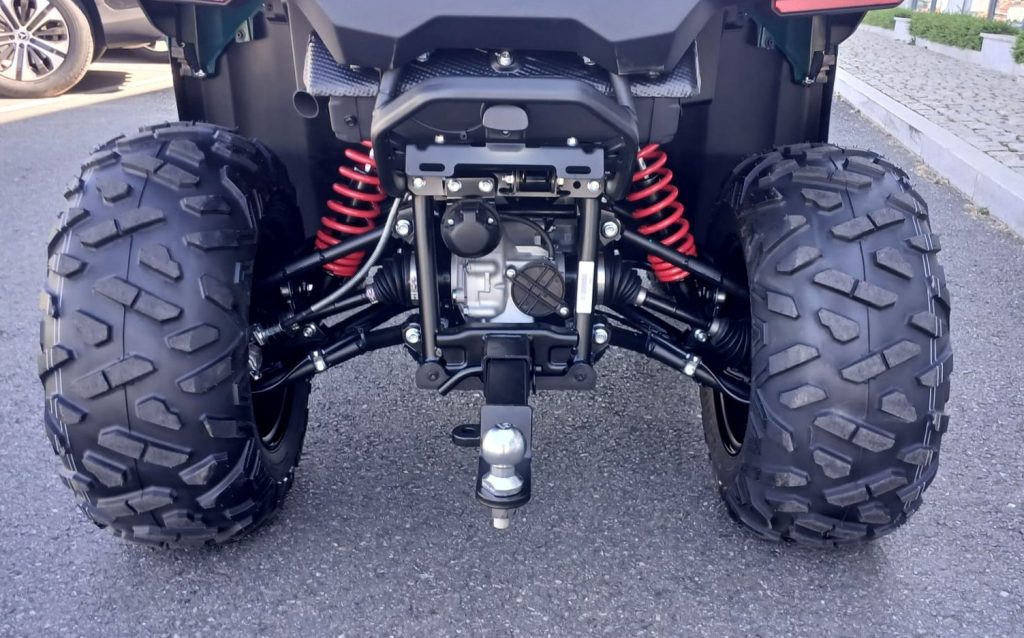 CFMOTO CFORCE C4
