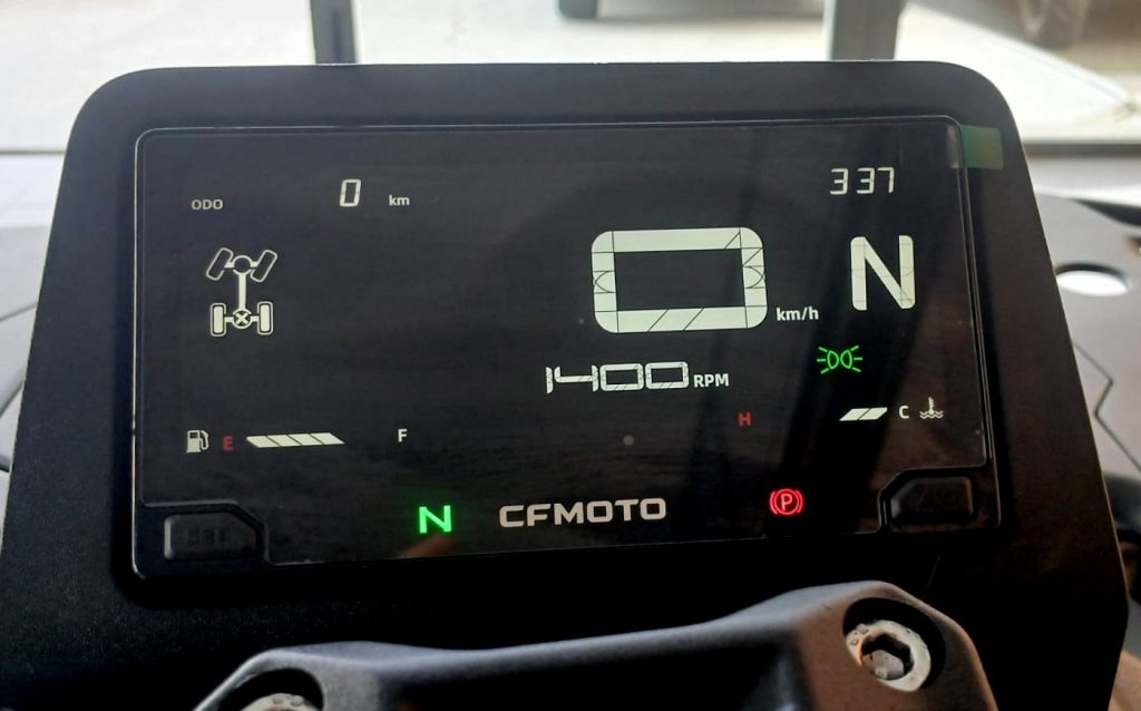 CFMOTO CFORCE C4 TOURING