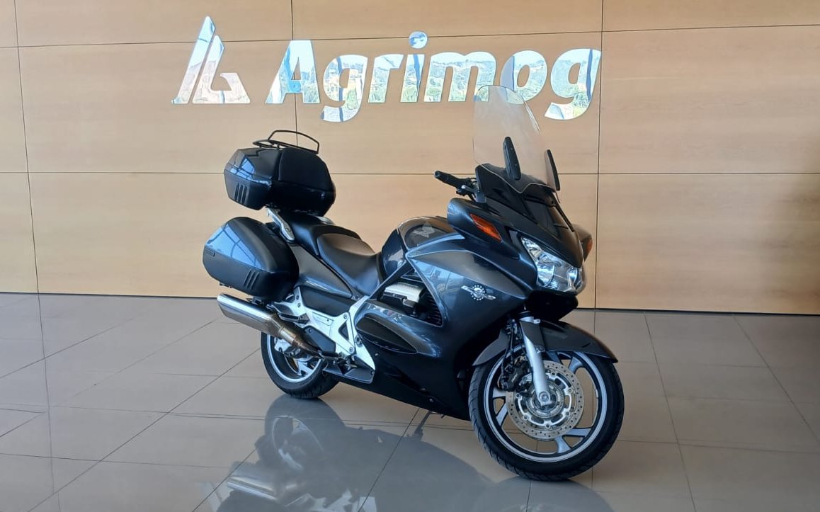 Honda ST1300A