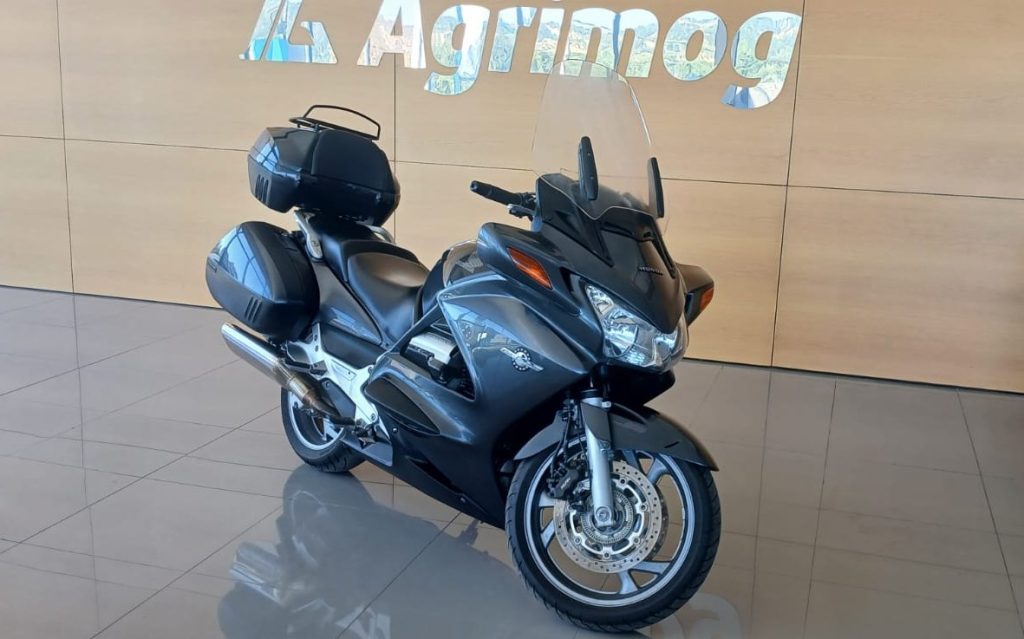 Honda ST1300A