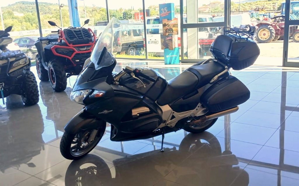 Honda ST1300A