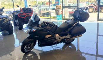 Honda ST1300A cheio