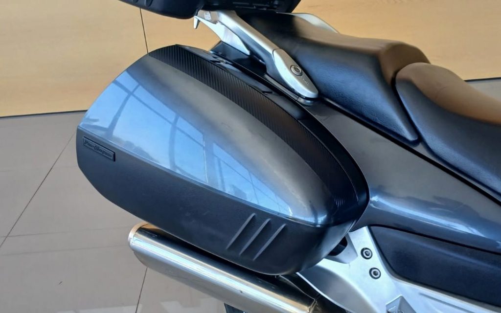 Honda ST1300A