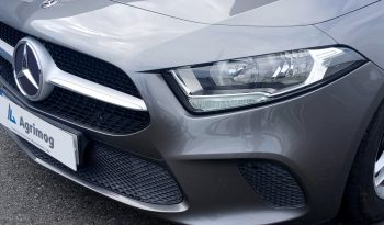 Mercedes-Benz A180d Business Solutions cheio