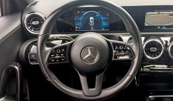Mercedes-Benz A180d Business Solutions cheio