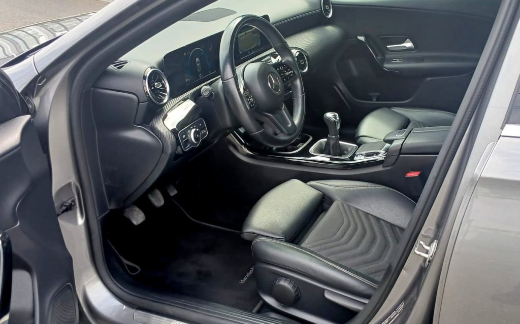 Mercedes-Benz A180d Business Solutions