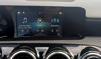 Mercedes-Benz A180d Business Solutions cheio