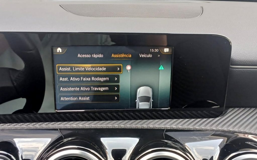 Mercedes-Benz A180d Business Solutions
