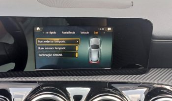 Mercedes-Benz A180d Business Solutions cheio