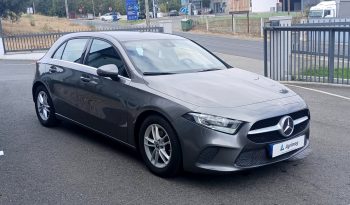 Mercedes-Benz A180d Business Solutions cheio