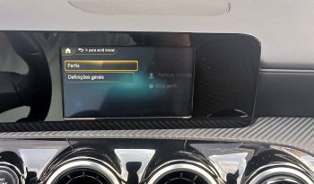 Mercedes-Benz A180d Business Solutions cheio
