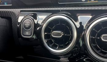 Mercedes-Benz A180d Business Solutions cheio