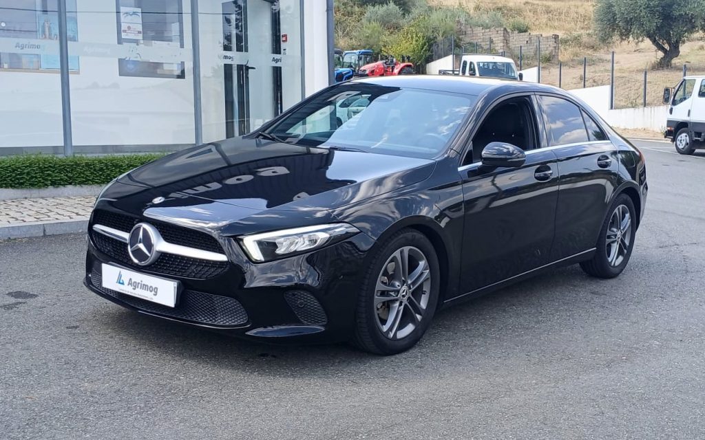 Mercedes-Benz A180d Limousine DCT Advantage