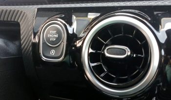 Mercedes-Benz A180d Limousine DCT Advantage cheio