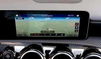 Mercedes-Benz A180d Limousine DCT Advantage cheio