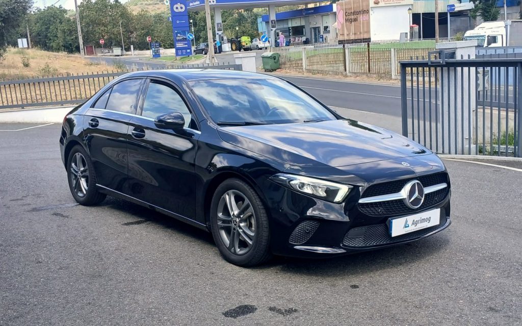 Mercedes-Benz A180d Limousine DCT Advantage