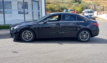 Mercedes-Benz A180d Limousine DCT Advantage cheio