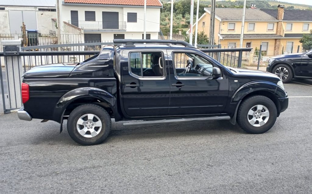 Nissan Navara 2.5 dCi CD LE Auto
