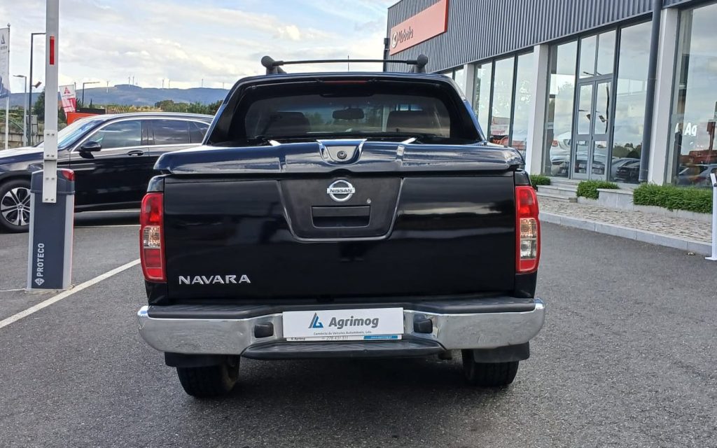 Nissan Navara 2.5 dCi CD LE Auto